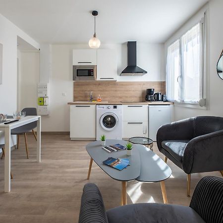 Dolmen Adrien 5 Apartment ตูร์ ภายนอก รูปภาพ